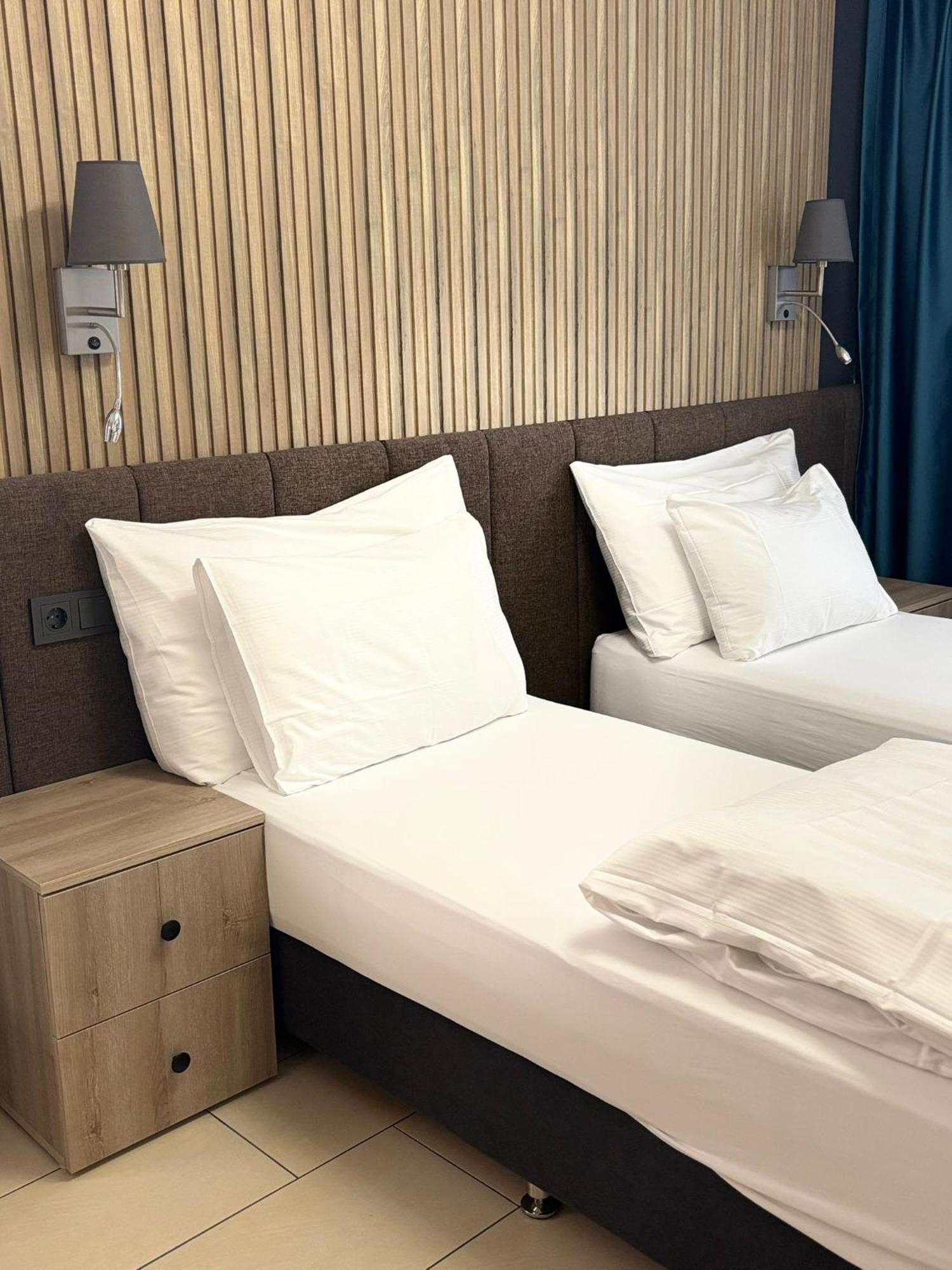 Nani City Hotel Zurich Bagian luar foto